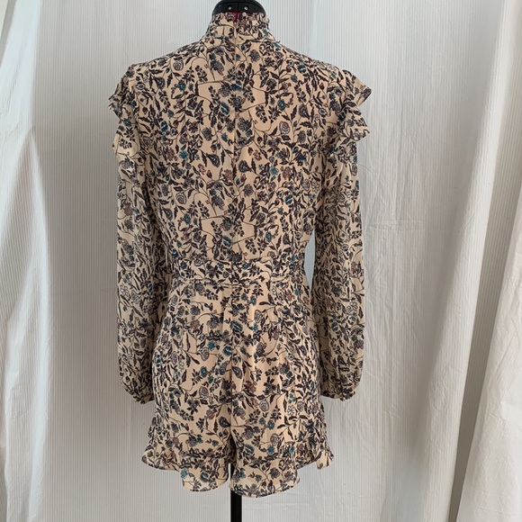 BARDOT Blush Floral Playsuit Size 10 - Picture 9 of 12